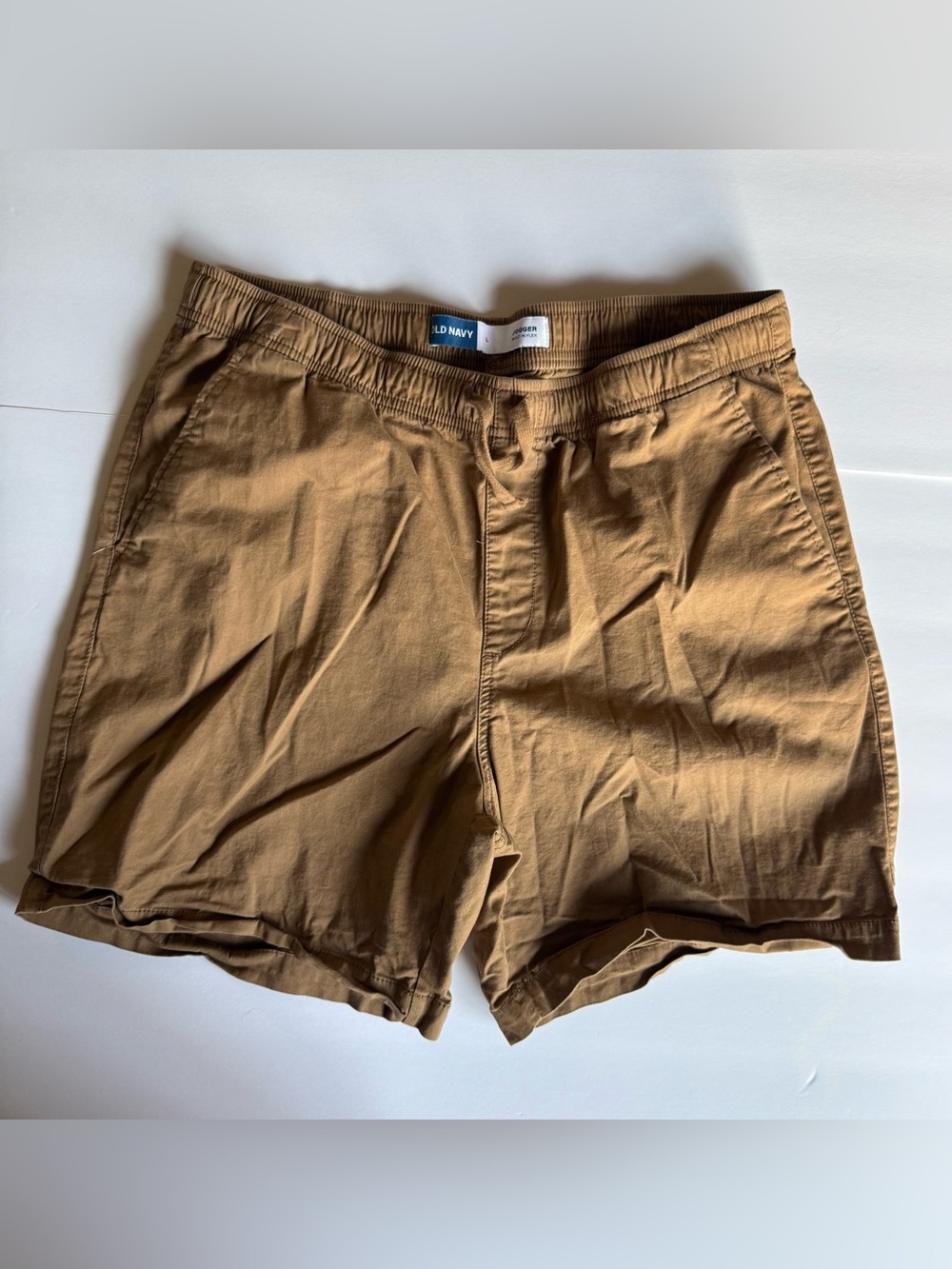 Old Navy kahki shorts
